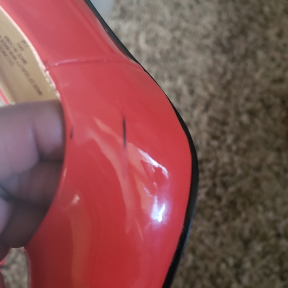 Heels - Picture 9 of 10